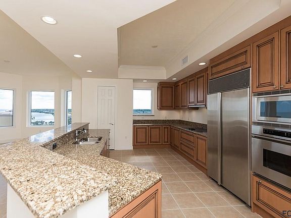 5th image of 85 Avenue De La Mer Unit 606