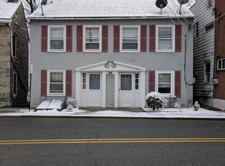 336 Greenwich St #A, Stewartsville, NJ 08886