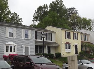 1929 Pohick Creek Ct, Woodbridge, VA 22192