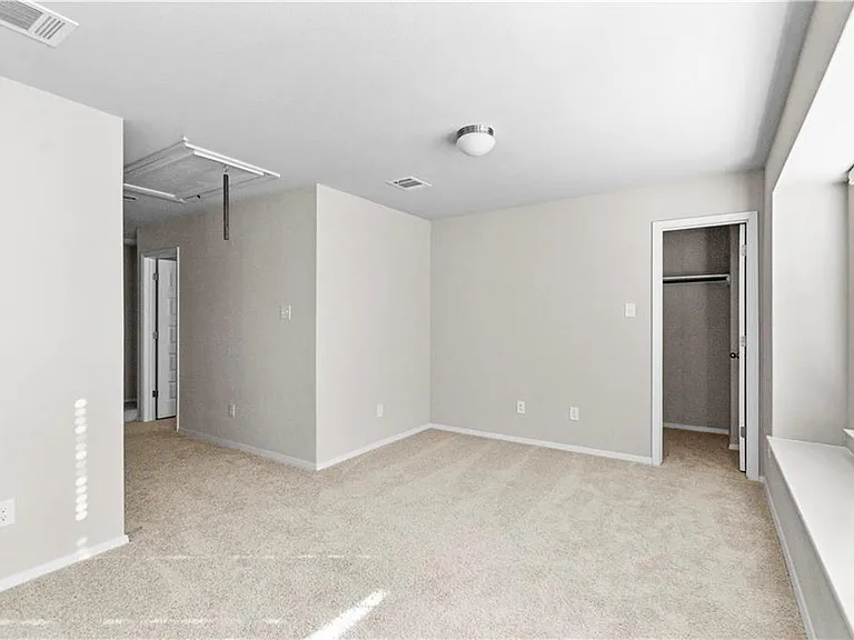 124 Fabion St — Photo 8
