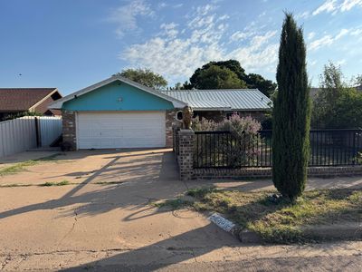 5906 13th St, Lubbock, TX, 79416