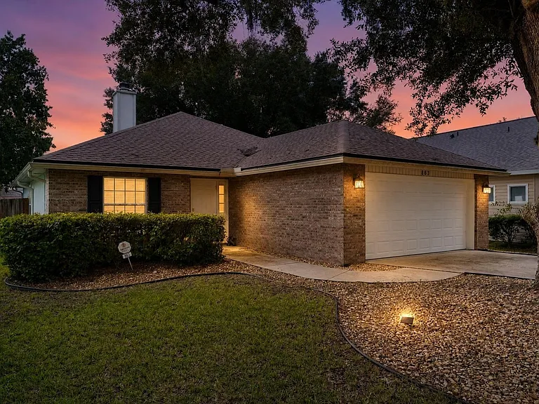 863 Timberjack Ct — Photo 1