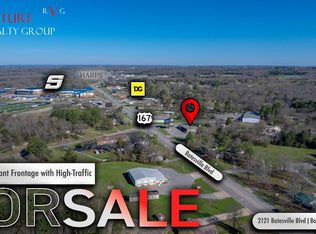 2121 Batesville Blvd, Batesville, AR 72501