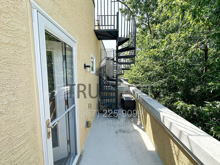 4128 Apple St #1 — Photo 20
