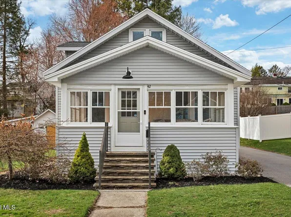 42 Irving Road, Scotia, NY 12302