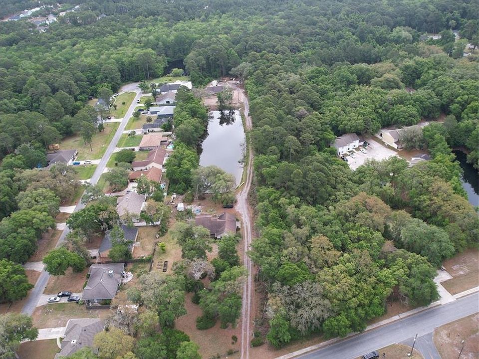 2nd image of 160A-011 New Point Peter Rd