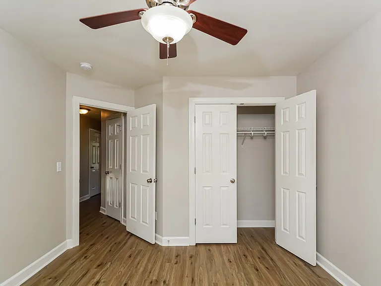 225 Braxcarr St — Photo 8