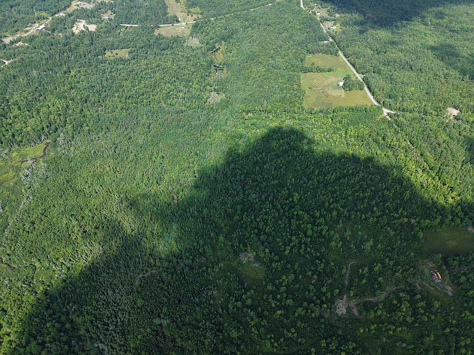 2nd image of 4 Peek-A-Boo Mountain Road
