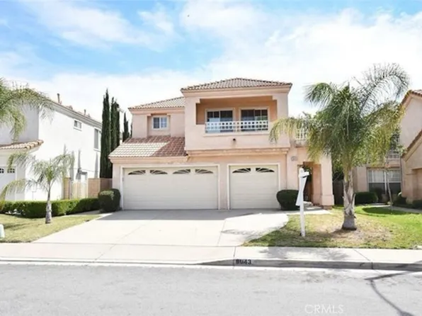 8043 Tuscany St, Fontana, CA 92336