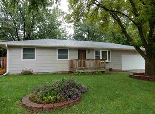 1714 N 18th St, Beatrice, NE 68310