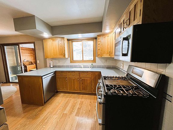 5th image of 840 RAMBLE LANE