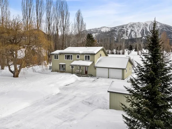 852 River Bend Dr, West Glacier, MT 59936