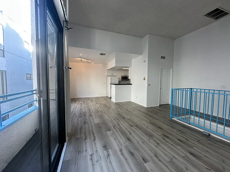 Living Room/ Dining Room