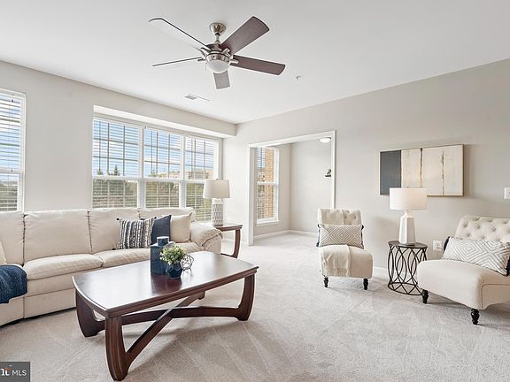 3rd image of 6319 Iris Meadow Ln