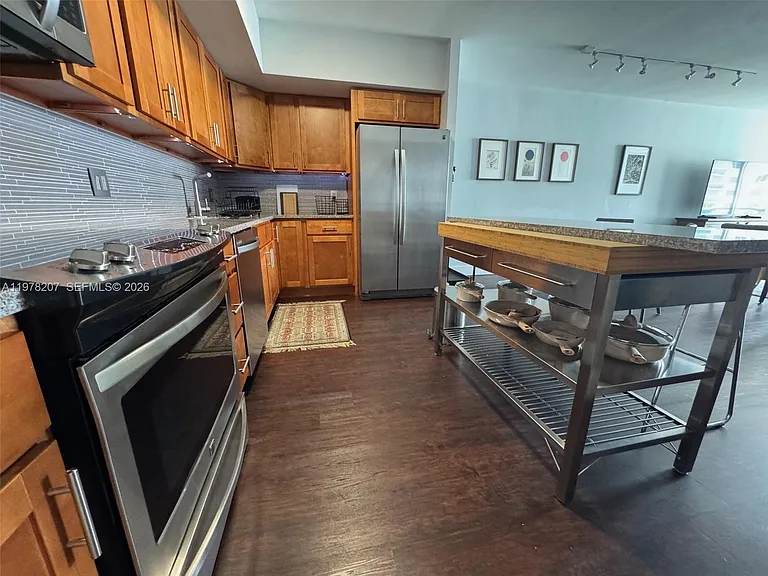 19380 Collins Ave #1219 — Photo 10