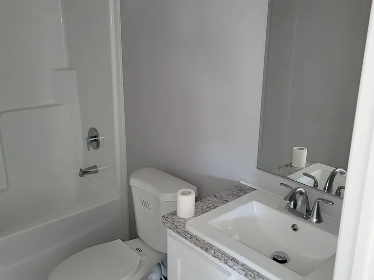 Amherst Ridge — Photo 43