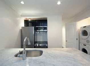402 E 12th St APT 1E, New York, NY 10009