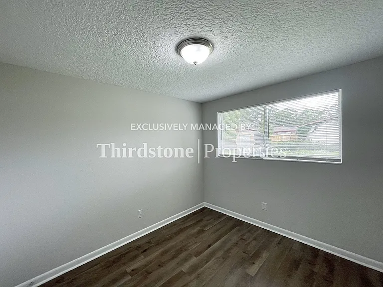 5164 Timawatha Ave — Photo 22