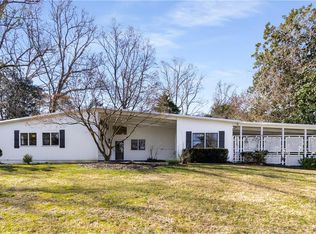 130 Putnam Cir NE, Atlanta, GA 30342
