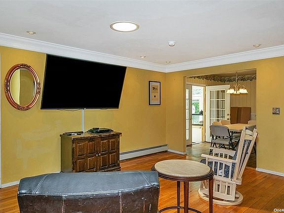 3rd image of 202 Academy St