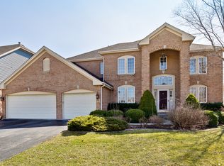 1691 Stanwich Rd, Vernon Hills, IL 60061