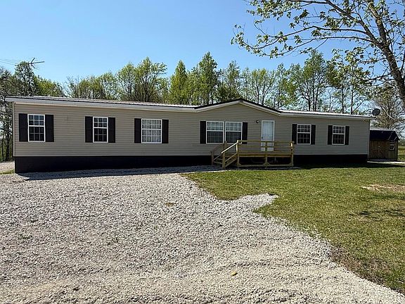 4th image of 451 Caldwell Rd