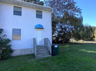 7266 McGee Ln, Chincoteague Island, VA 23336