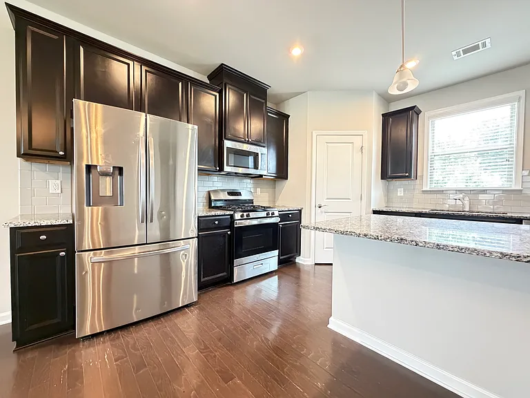 2838 Village Park Bnd — Photo 19
