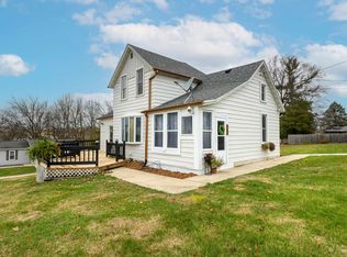 878 Salem St, Dubuque, IA 52001
