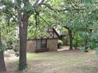 715 Oak Ridge Dr, Sand Springs, OK 74063