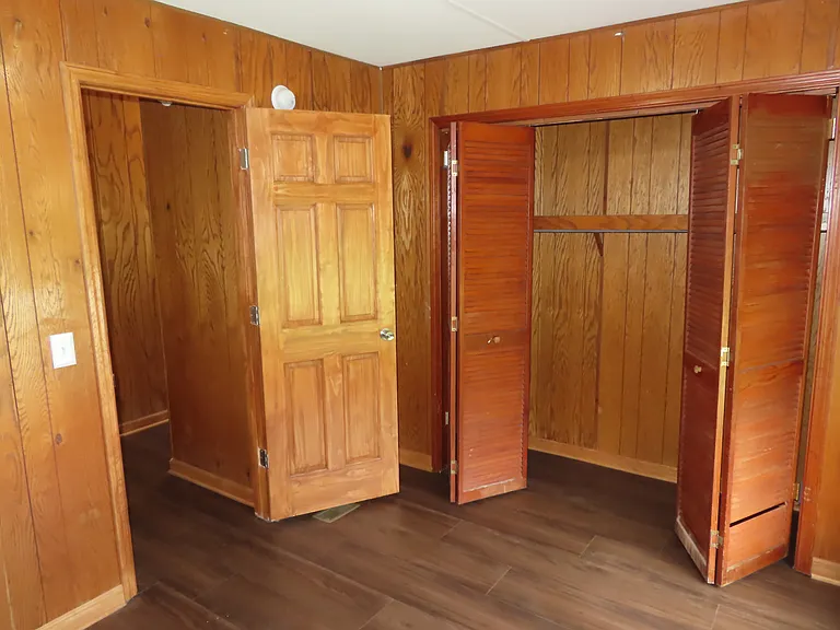 255 Indiana Ave — Photo 16