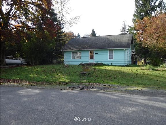 2nd image of 8505 381st Pl SE