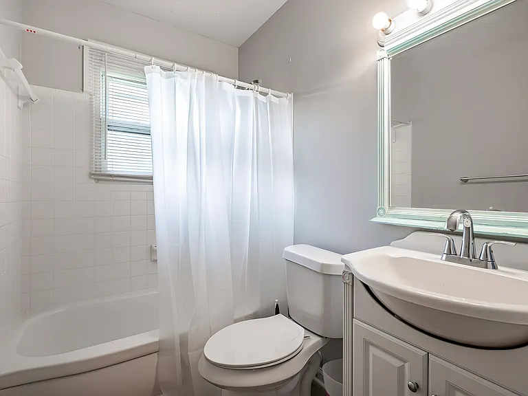 Willow Dr — Photo 7