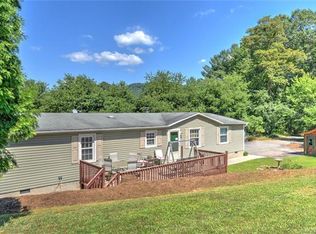50 McIntosh Ln, Candler, NC 28715