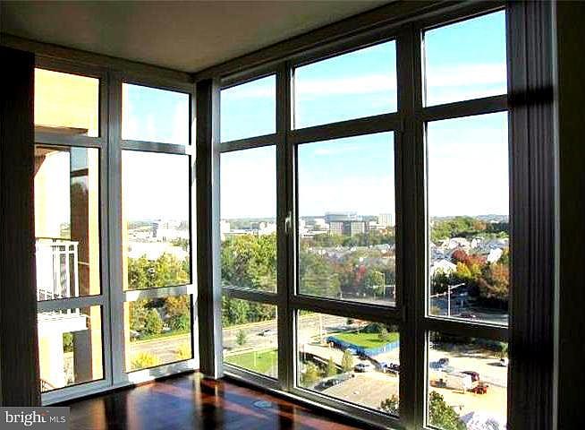 1st image of 8220 Crestwood Heights Dr APT 1109