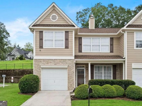 6414 Silvertide Way, Flowery Branch, GA 30542