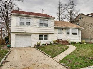 568 Church Ave, Woodmere, NY 11598