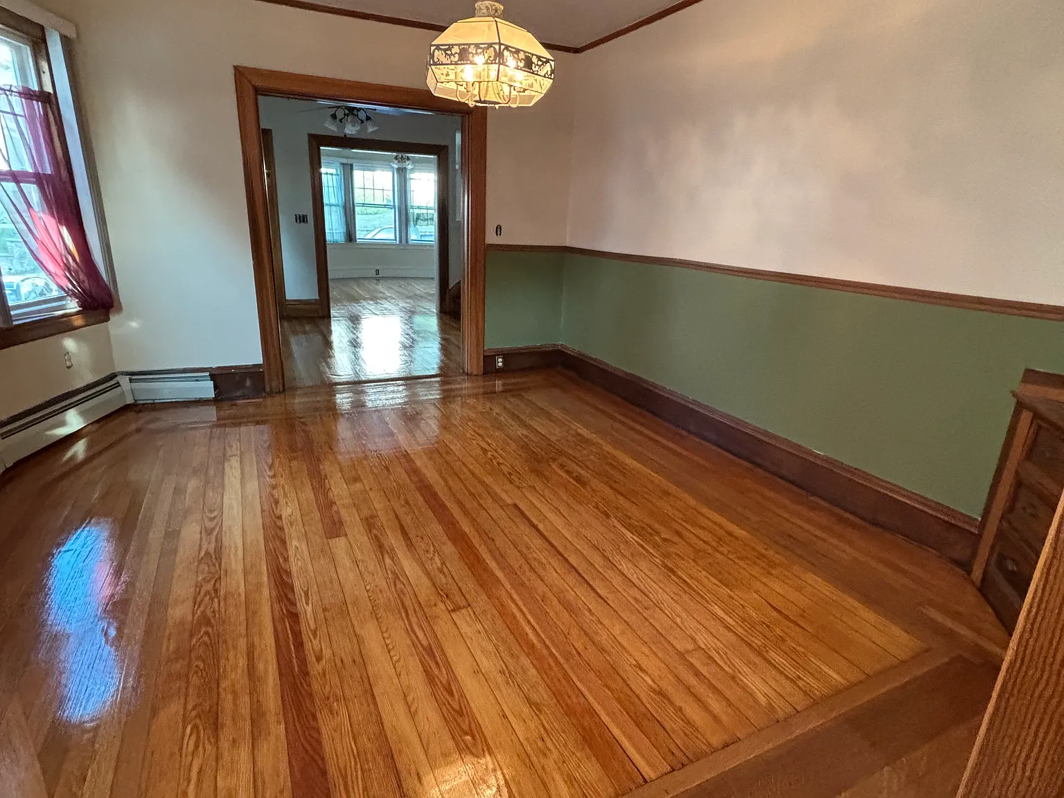 4 bed, 2000 sqft, $2,650 — Photo 3
