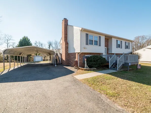 344 Churchill Dr, Lynchburg, VA 24502