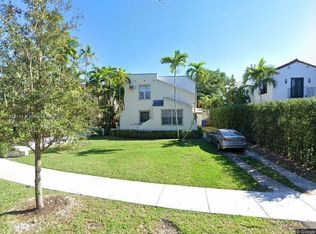 2613 Nocatee Dr, Miami, FL 33133