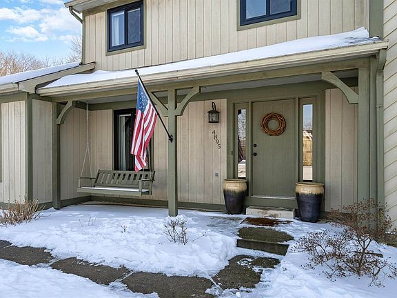5th image of 4895 Lakeview Dr