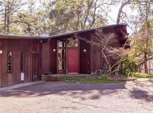 381 Family Farm Dr, Woodside, CA 94062