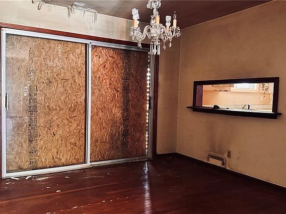 3rd image of 3414 Hyland Dr