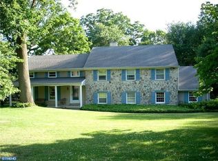 22 Hawthorne Ln, Glen Mills, PA 19342