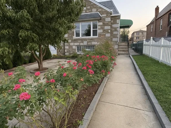 2312 Borbeck Ave, Philadelphia, PA 19152