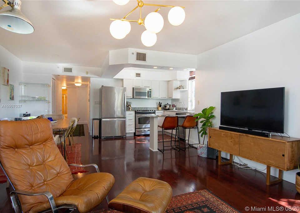 1st image of 1532 Drexel Ave APT 304
