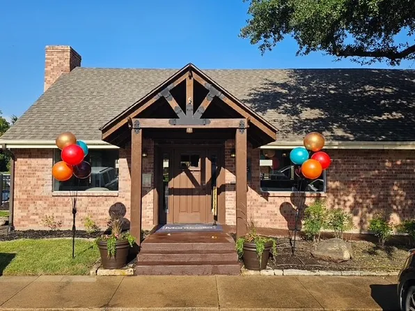 Castle Hill Apartments