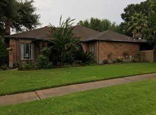 5623 Water Leaf Ln, Houston, TX 77088