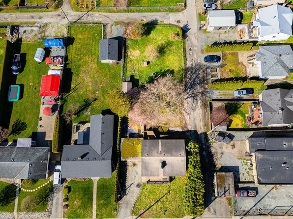 7565 Stave Lake St, Mission, BC V2V 4E9