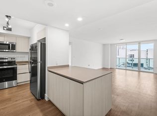 1500 Bay Rd #M0925, Miami Beach, FL 33139